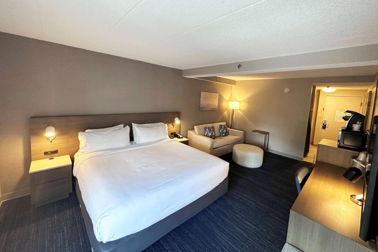 Wingate By Wyndham Waynesboro Hotel Екстериор снимка