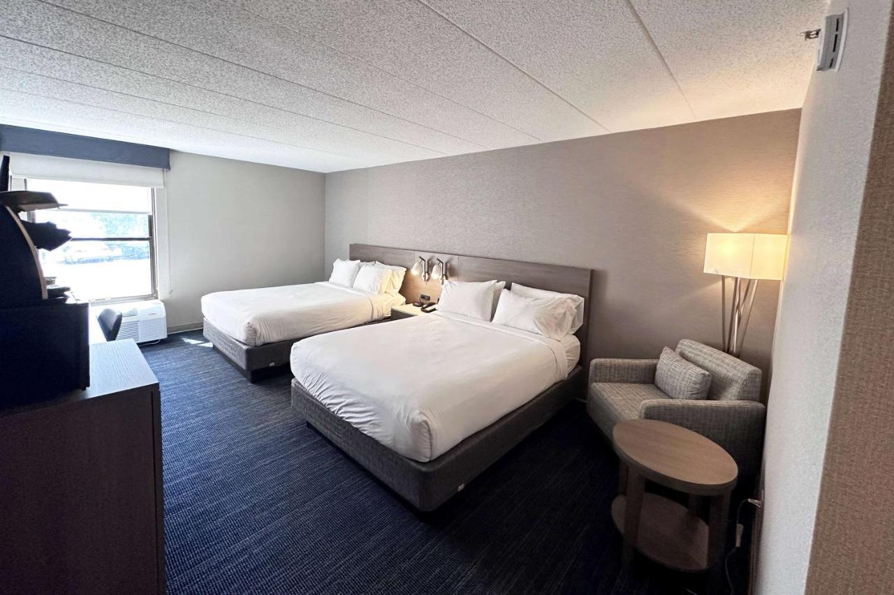 Wingate By Wyndham Waynesboro Hotel Екстериор снимка