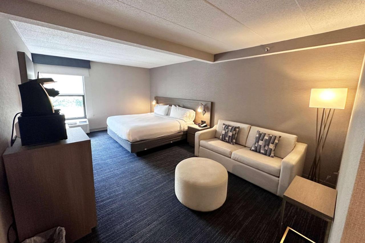 Wingate By Wyndham Waynesboro Hotel Екстериор снимка