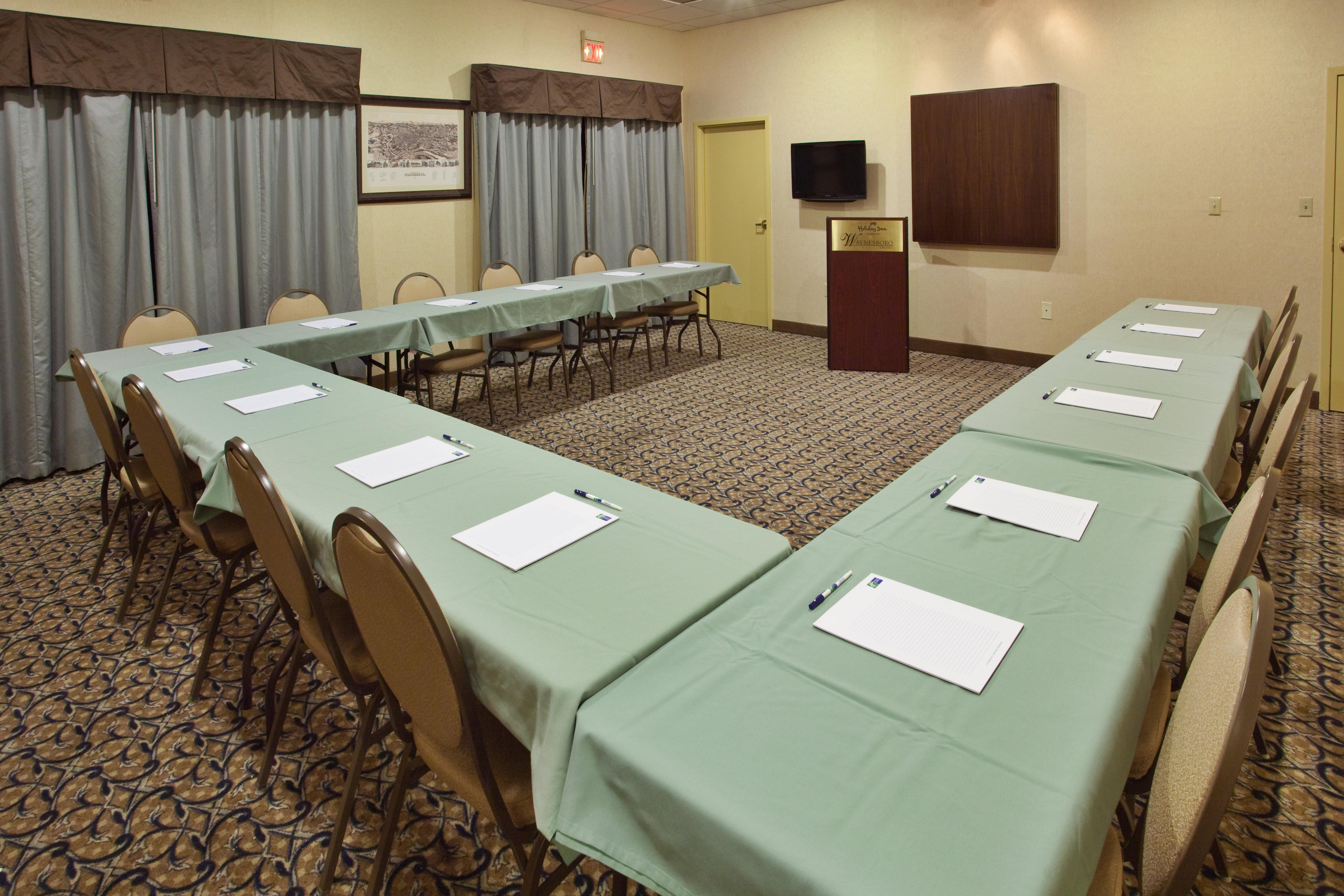 Wingate By Wyndham Waynesboro Hotel Екстериор снимка