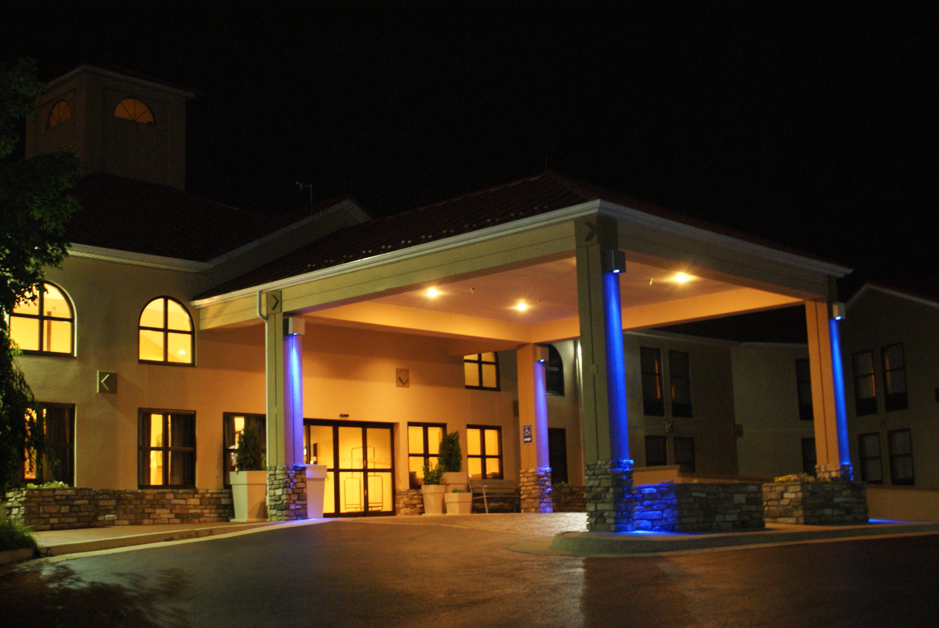 Wingate By Wyndham Waynesboro Hotel Екстериор снимка