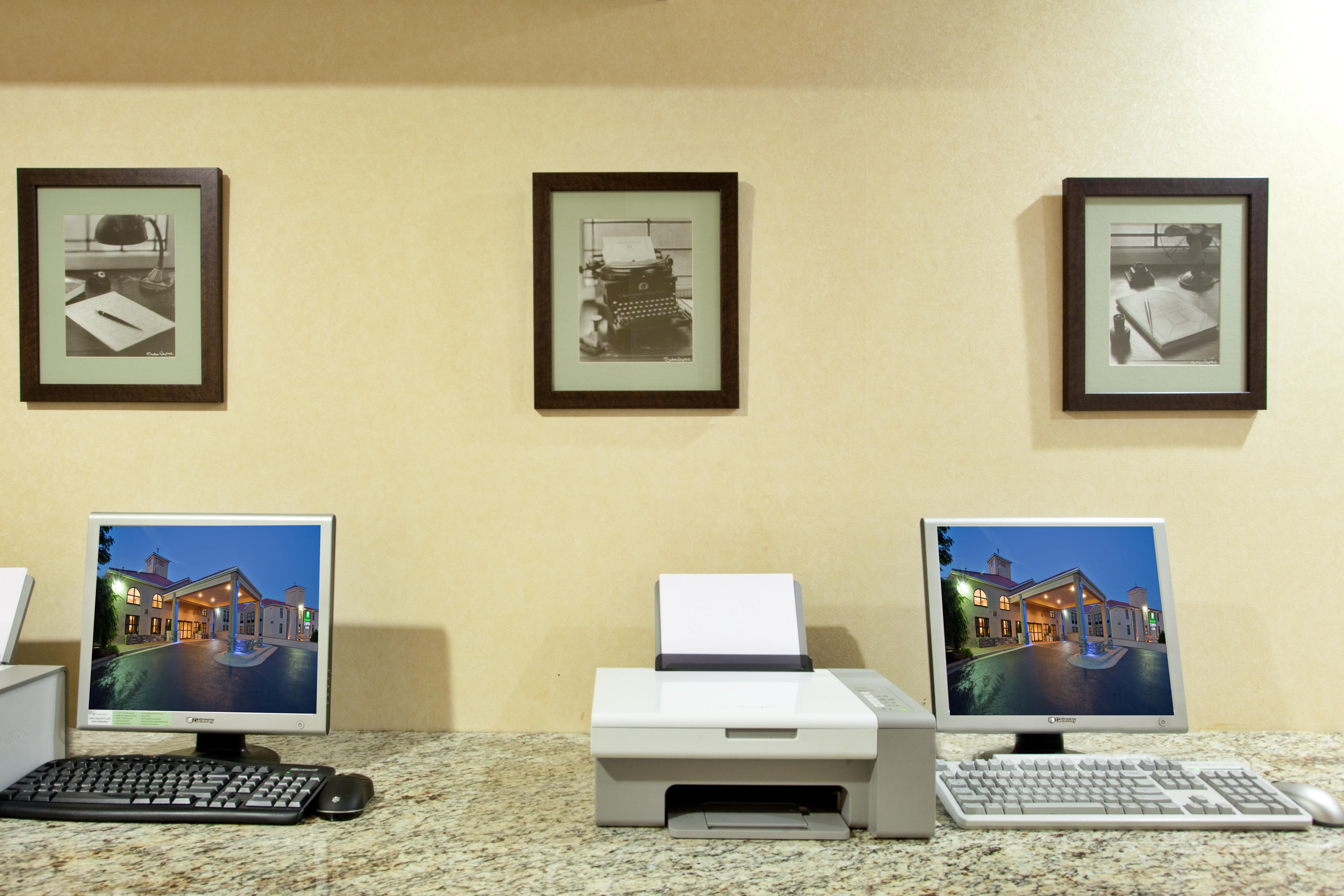 Wingate By Wyndham Waynesboro Hotel Екстериор снимка