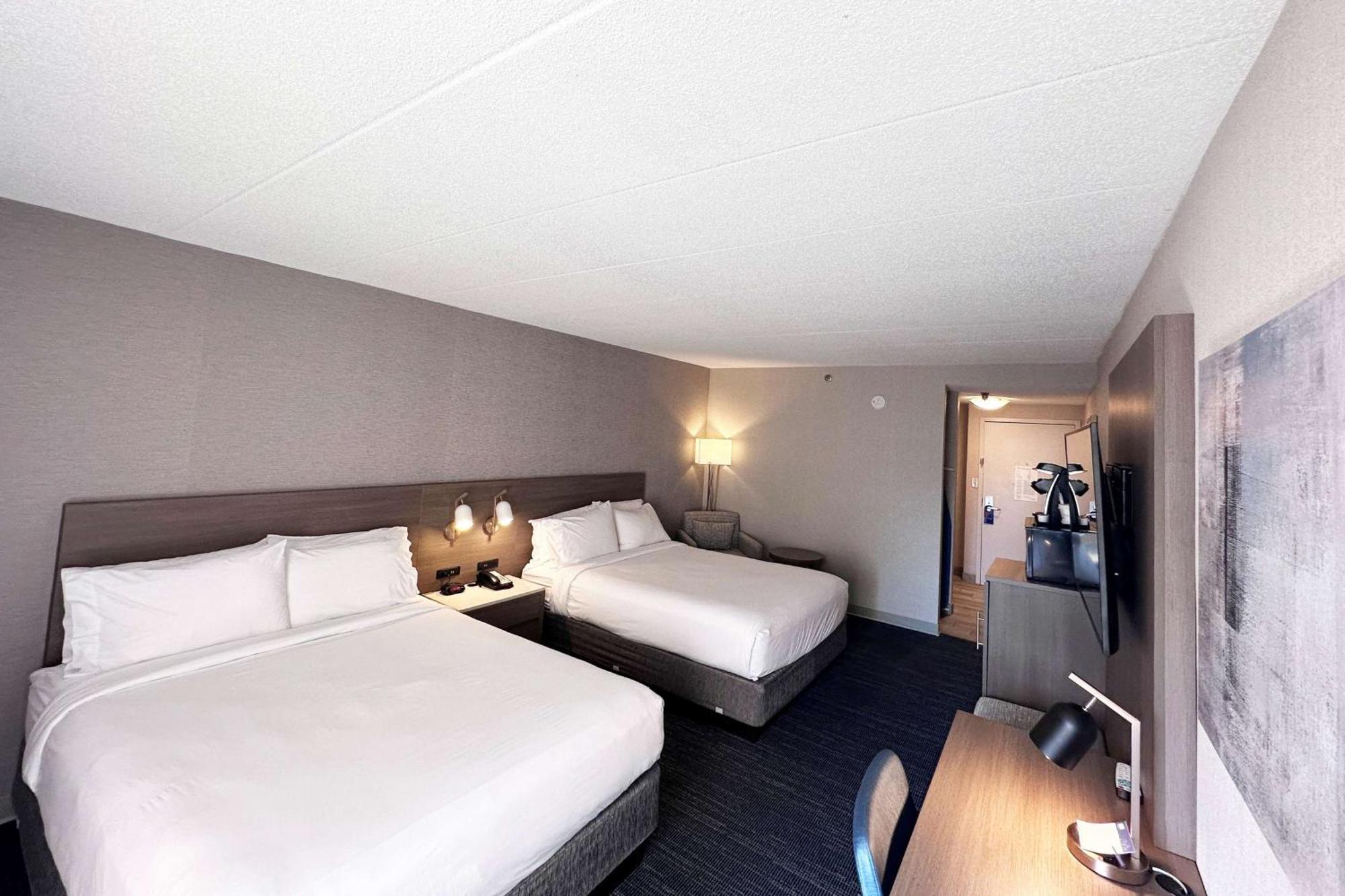 Wingate By Wyndham Waynesboro Hotel Екстериор снимка