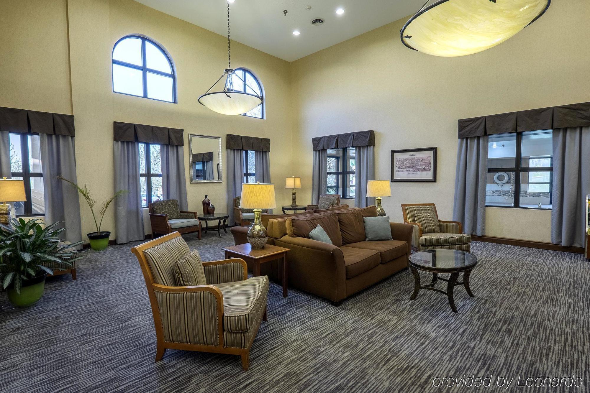 Wingate By Wyndham Waynesboro Hotel Екстериор снимка